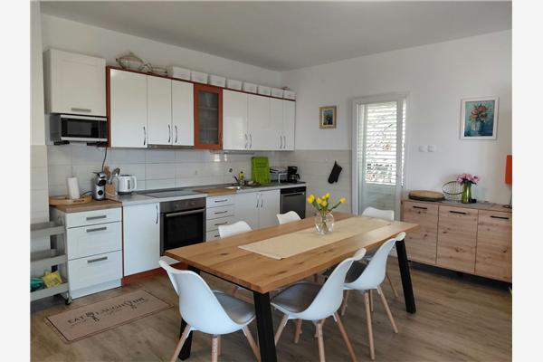 Apartment A1, for 8 persons