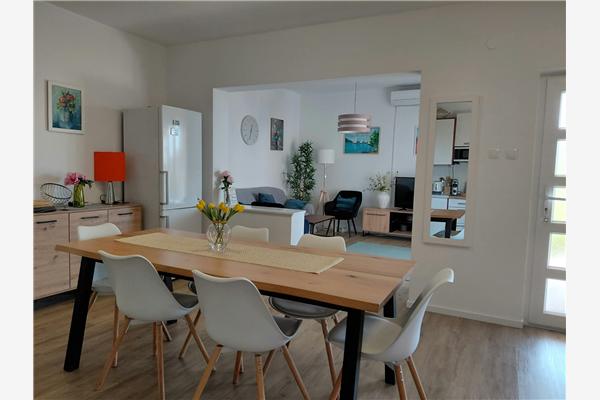Apartment A1, for 8 persons