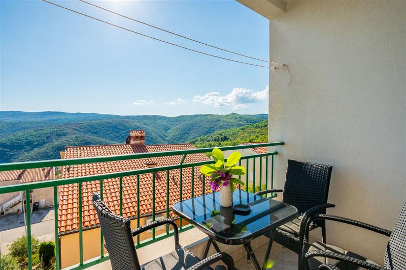 Apartment A4, for 5 persons