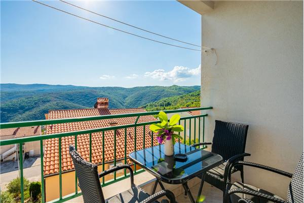 Apartment A4, for 5 persons