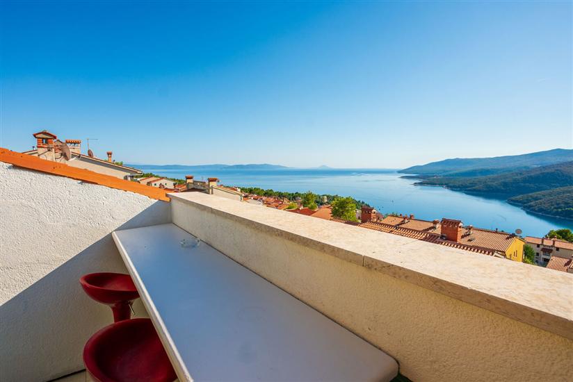 Apartment A6, for 4 persons