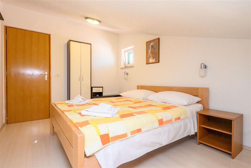 Apartment A6, for 4 persons