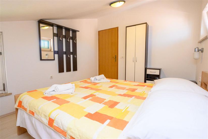 Apartment A6, for 4 persons