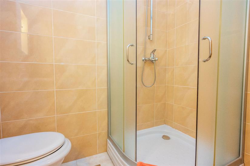 Apartment A6, for 4 persons
