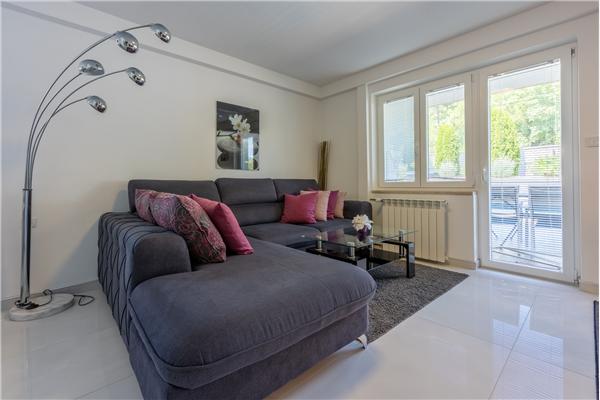 House K1, for 8 persons