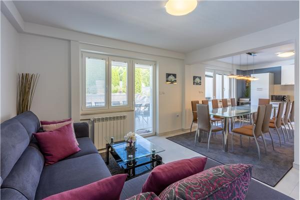 House K1, for 8 persons