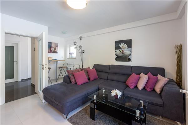 House K1, for 8 persons