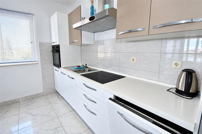 Apartment A2, for 5 persons