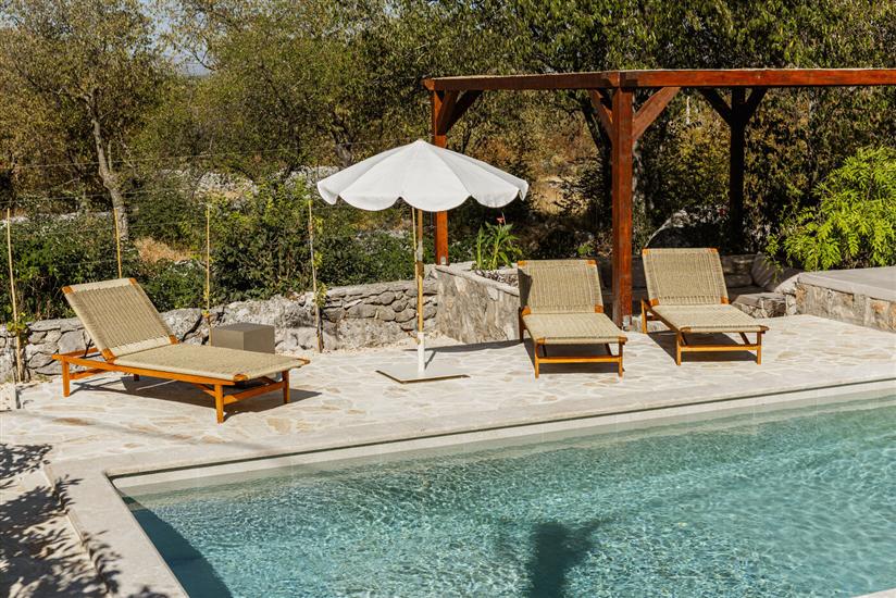 House Maja Authentic with Private Pool