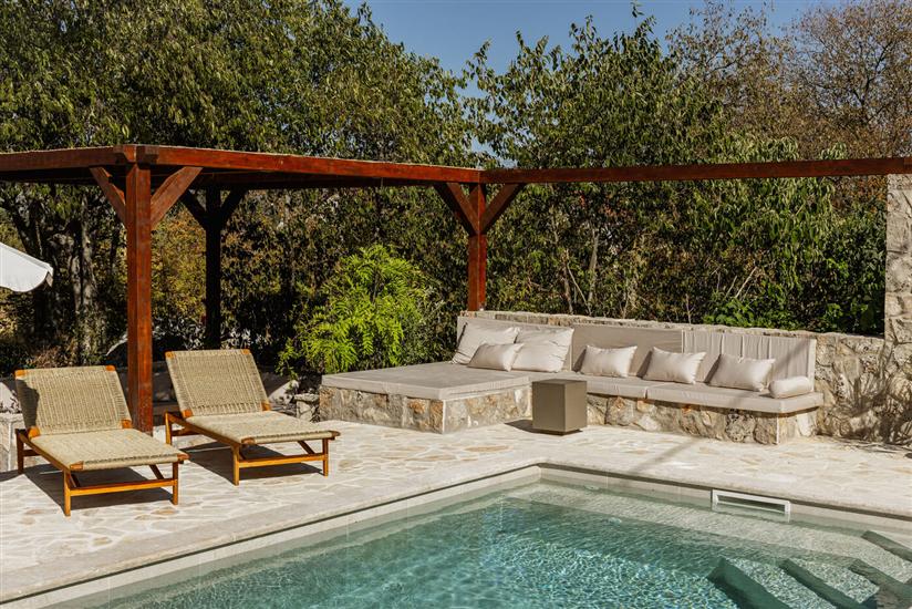 House Maja Authentic with Private Pool