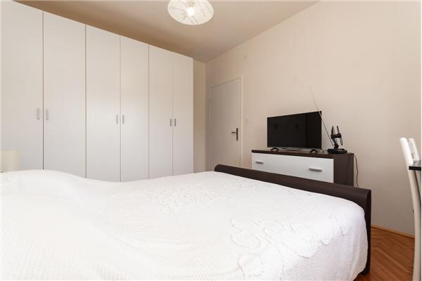 House K1, for 5 persons