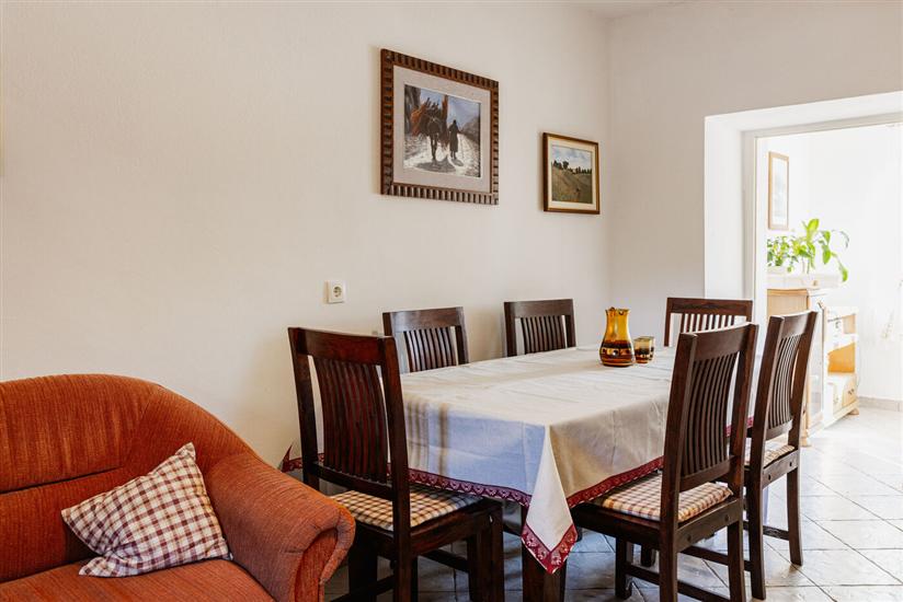 House K1, for 5 persons
