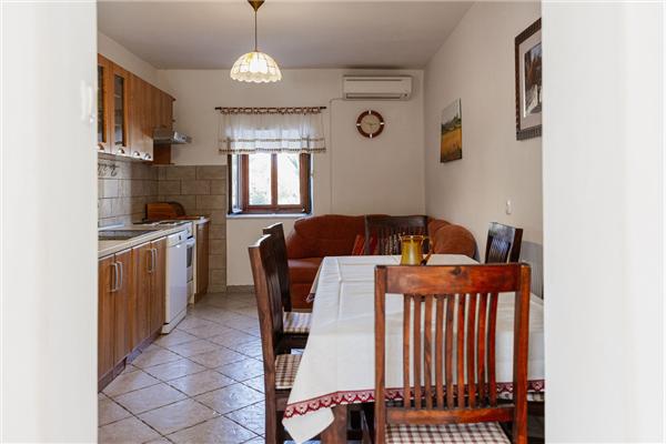House K1, for 5 persons
