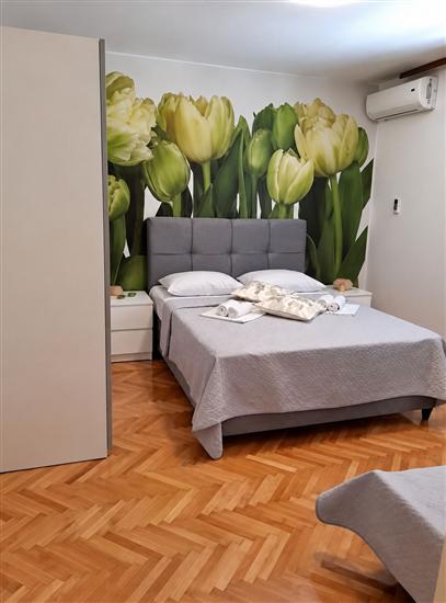 Apartment A5, for 2 persons