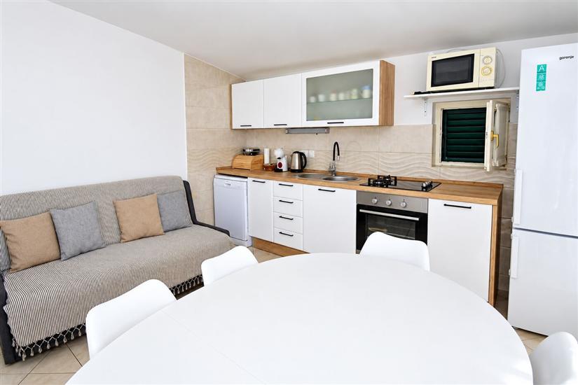 Apartment A1, for 6 persons