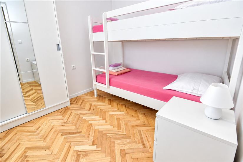 Apartment A1, for 6 persons