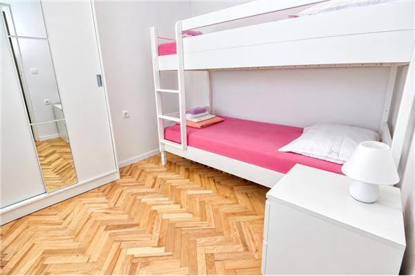 Apartment A1, for 6 persons