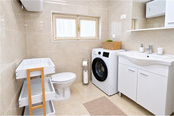 Apartment A1, for 6 persons