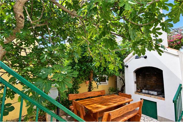 Apartment A1, for 6 persons