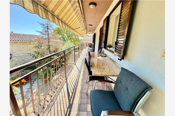 Apartment A3, for 5 persons