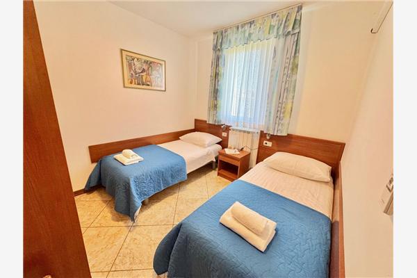 Apartment A3, for 5 persons