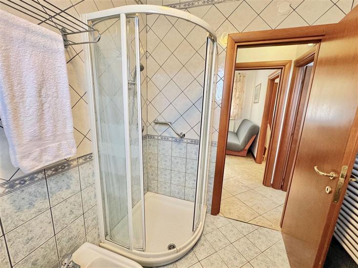 Apartment A2, for 5 persons