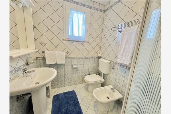 Apartment A2, for 5 persons