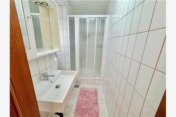 House K1, for 9 persons