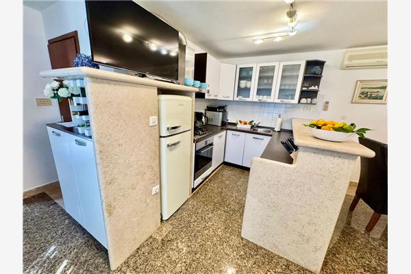 House K1, for 9 persons