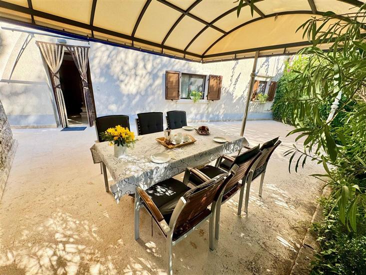 House K1, for 9 persons