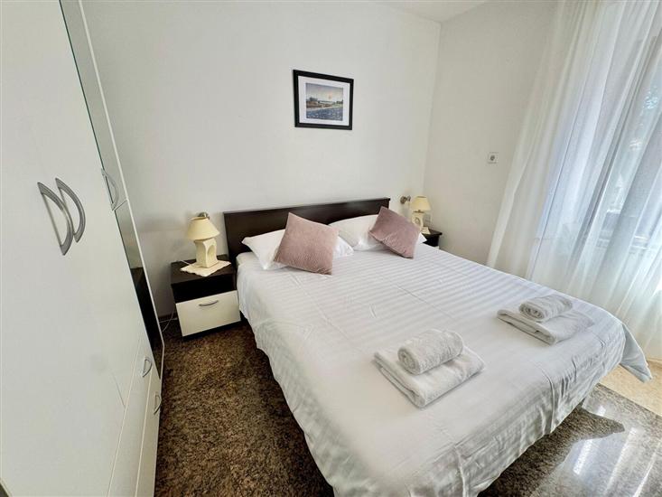 House K1, for 9 persons