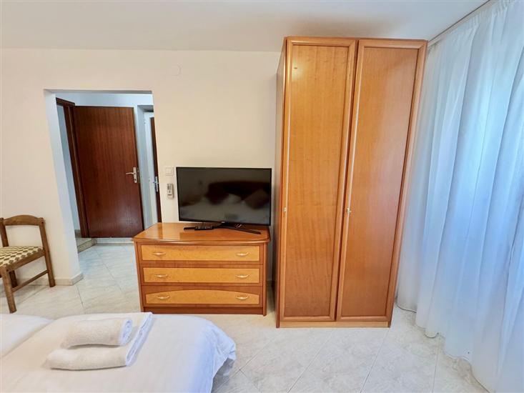 House K1, for 9 persons