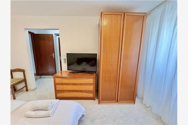 House K1, for 9 persons
