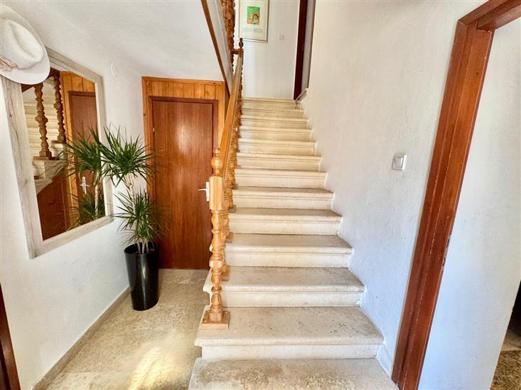 House K1, for 9 persons