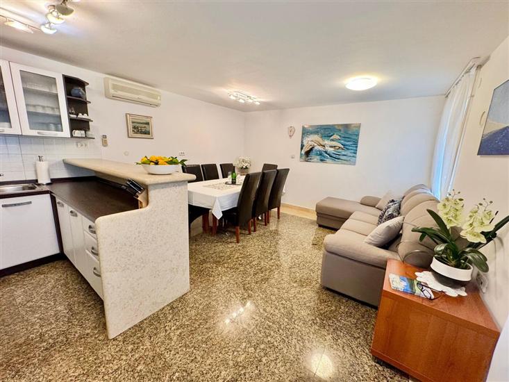 House K1, for 9 persons