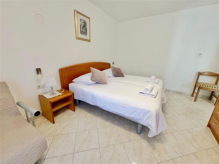 House K1, for 9 persons