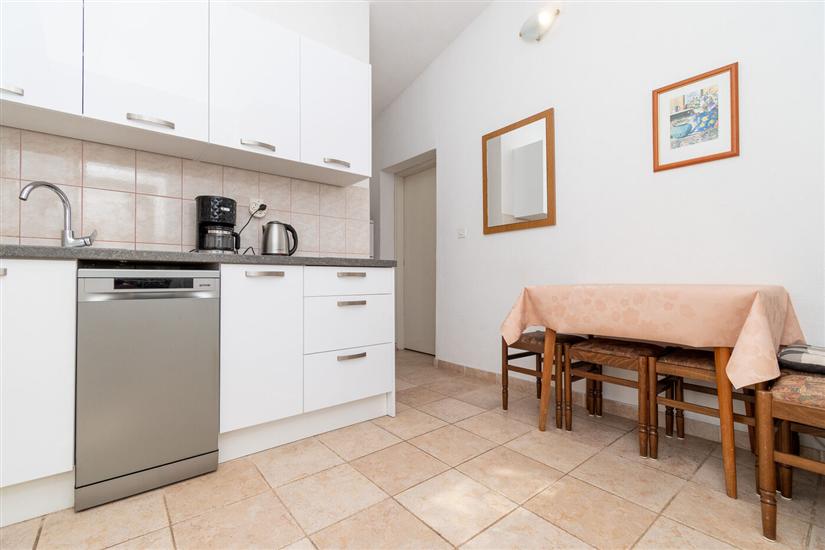 Apartment A1, for 4 persons