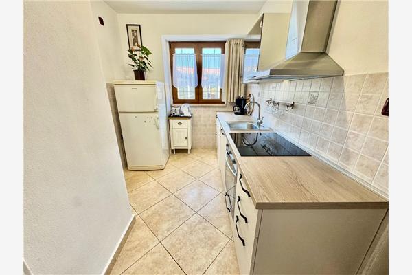 Apartment A1, for 5 persons