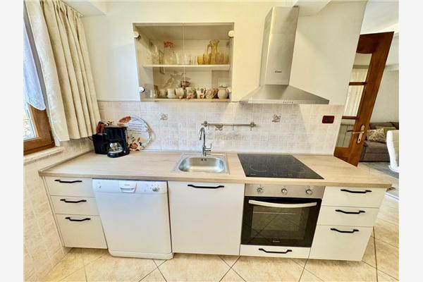 Apartment A1, for 5 persons
