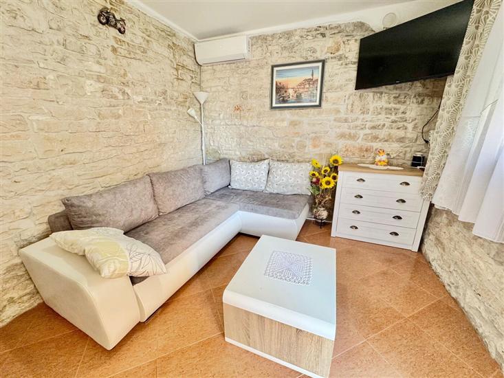 Apartment A2, for 3 persons