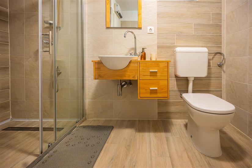 House K1, for 9 persons
