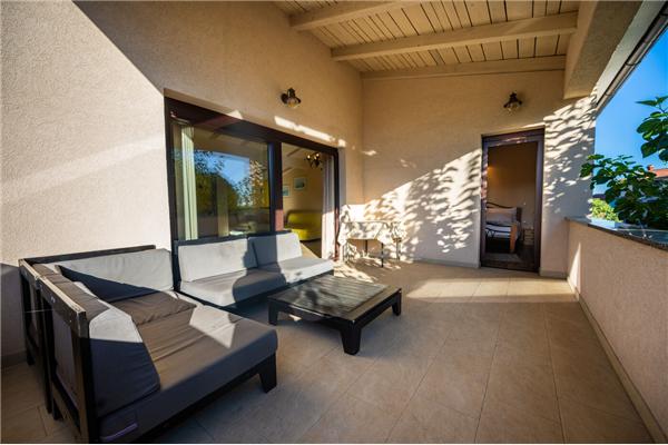 House K1, for 9 persons