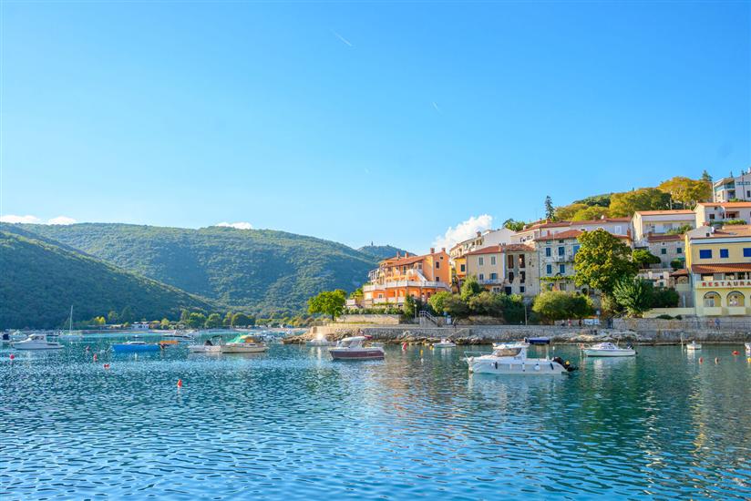 Apartments Marina