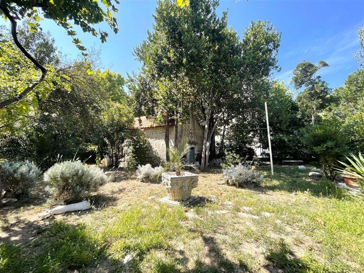 Apartments Jugo i bura