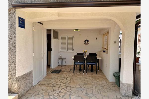 Apartment A1, for 4 persons