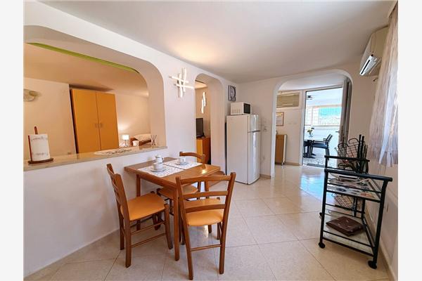 Apartment A1, for 4 persons