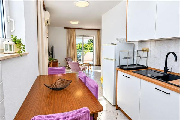 Apartment A3, for 6 persons