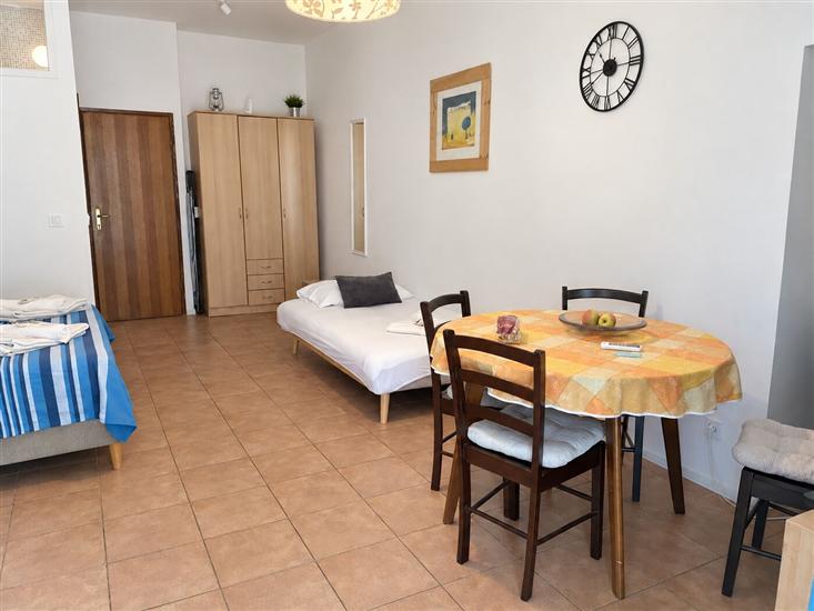 Apartment A1, for 3 persons