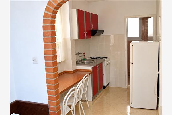 Apartment A2, for 5 persons