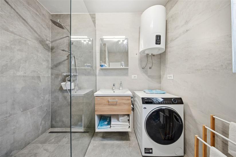 Apartment A4, for 4 persons